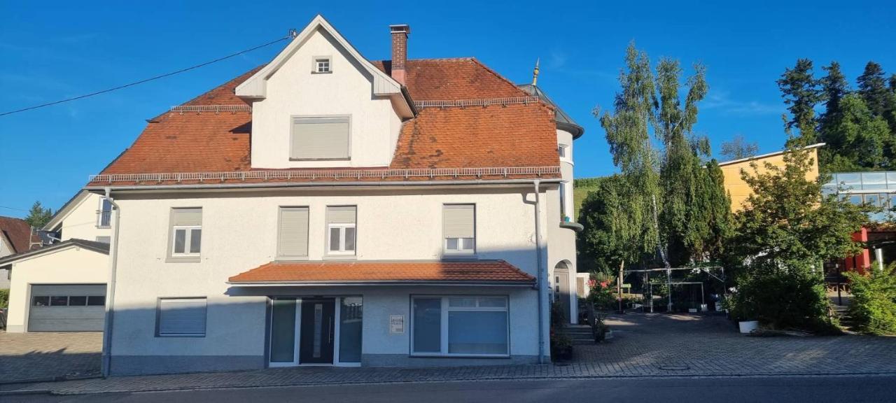 Nguyen Le 3 Schlafzimmer, 7 Bette,Dusche, 2 Wc , Kueche Ab 2 Uebernachtungen Neukirch  Buitenkant foto